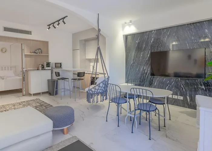 Stylish Nest - New Marina - El Gouna