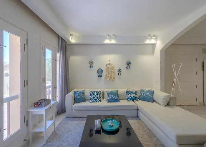 Stylish Nest - New Marina - El Gouna Apartment